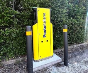 Colonnina Poste Italiane
