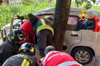 Salerno, incidente in Via Sant'Eustachio