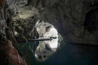 Grotte Pertosa-Auletta