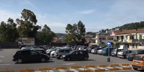 Agropoli, parcheggio landolfi