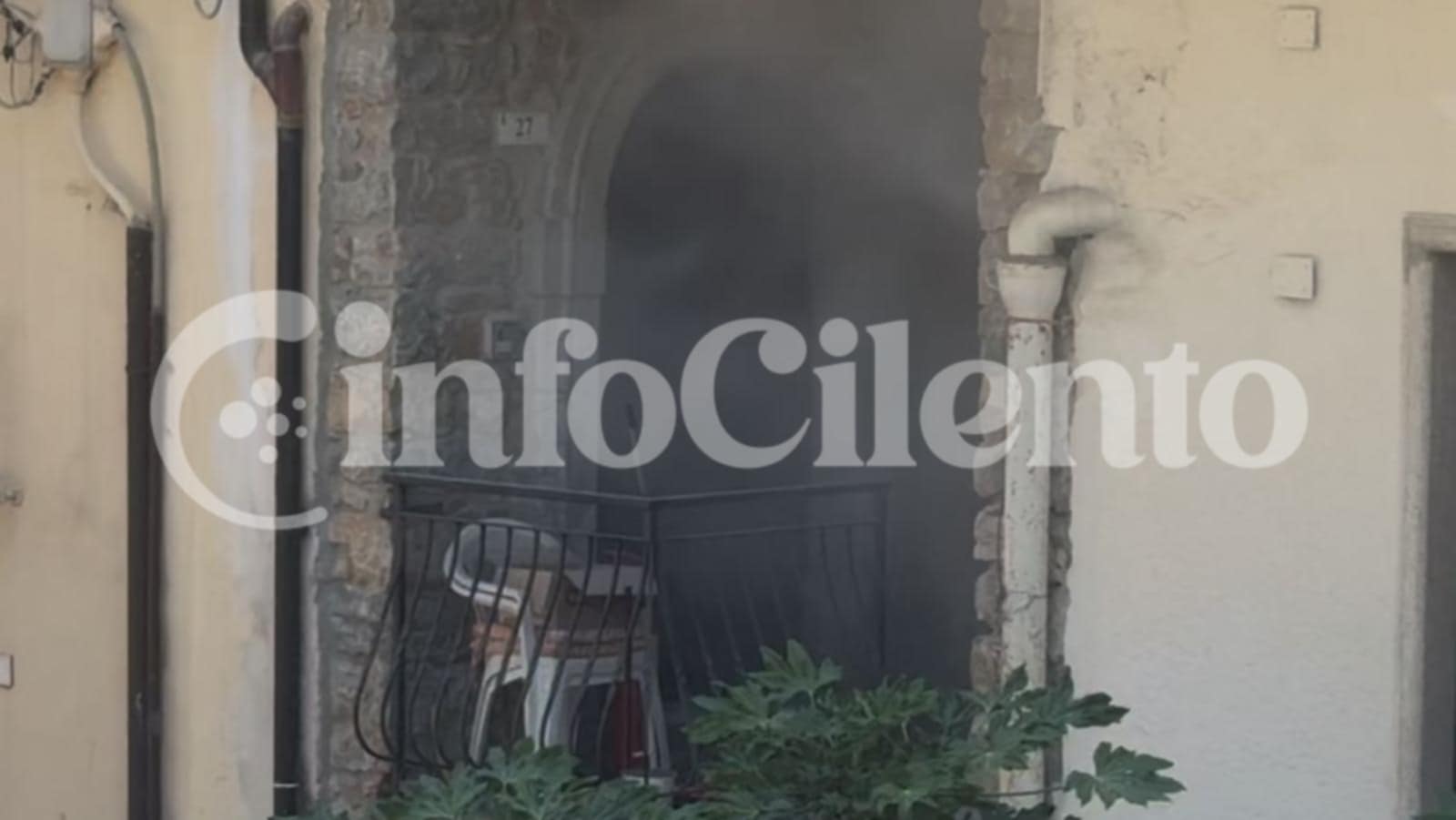 Roccadaspide incendio