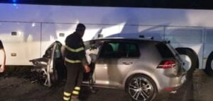 Sala Consilina, auto