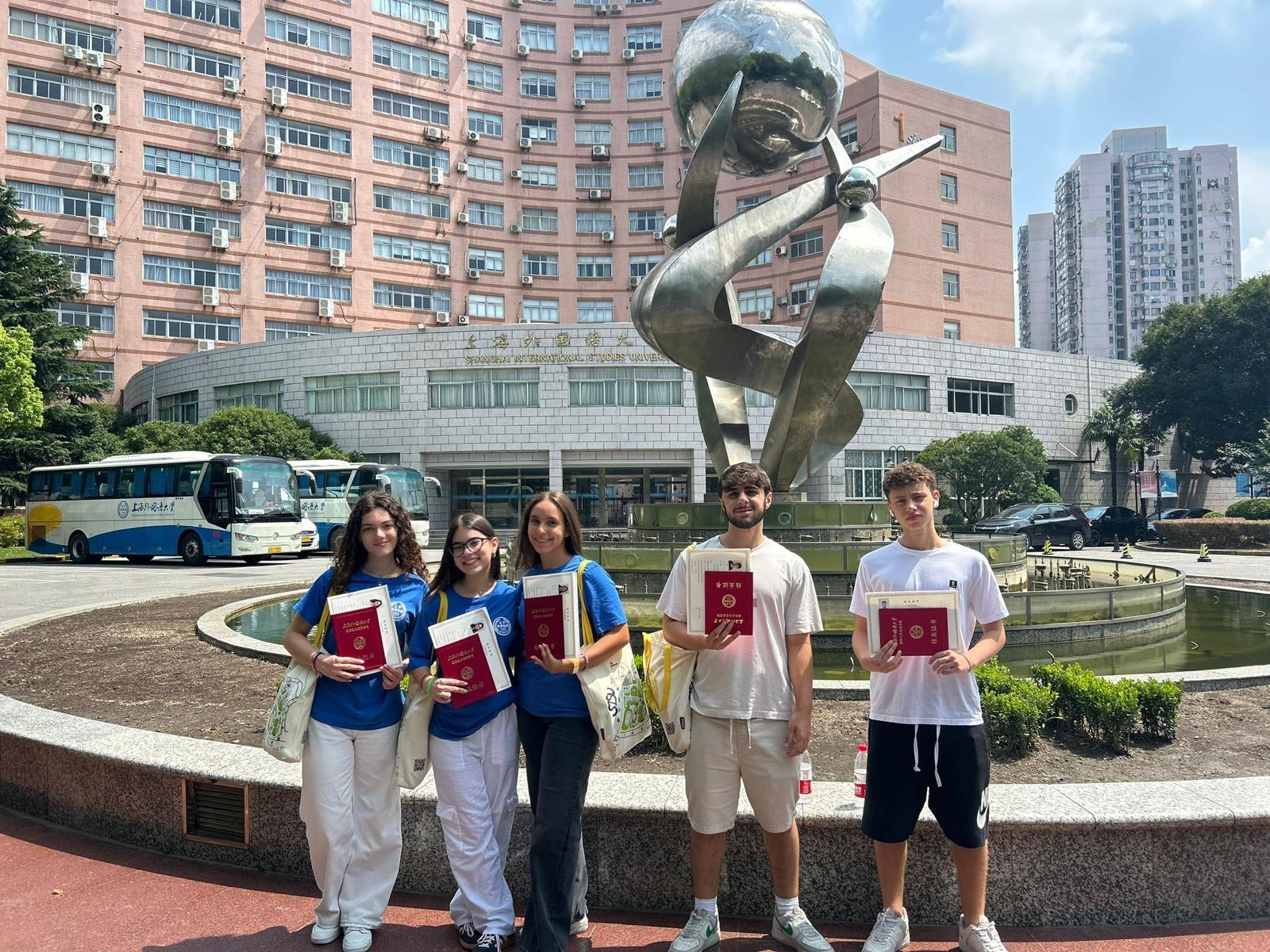 Eboli alunni in Cina