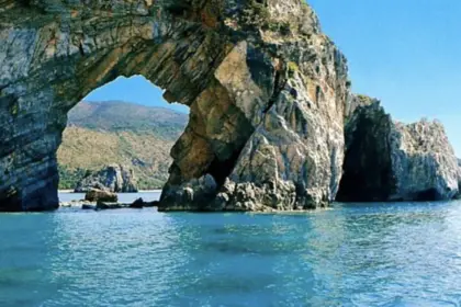 Arco Naturale