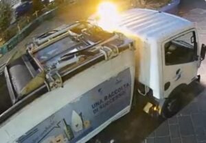 Salerno Pulita, camion
