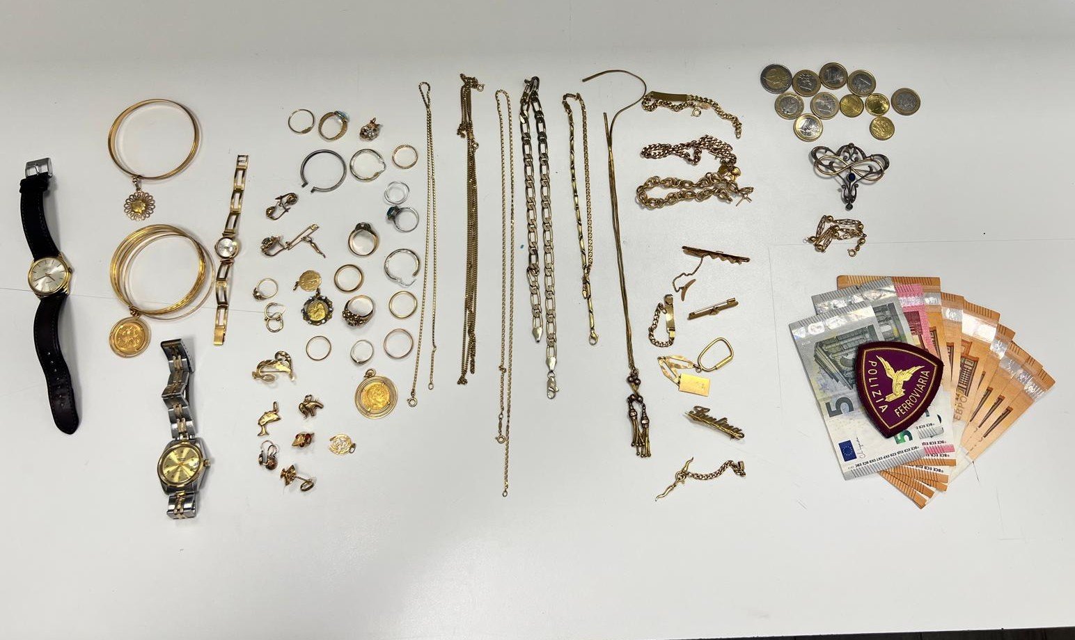 Oro, sequestro Polizia