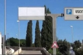 Agropoli, scritta pronto soccorso