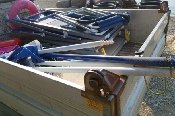 Santa Marina, sequestro ombrelloni