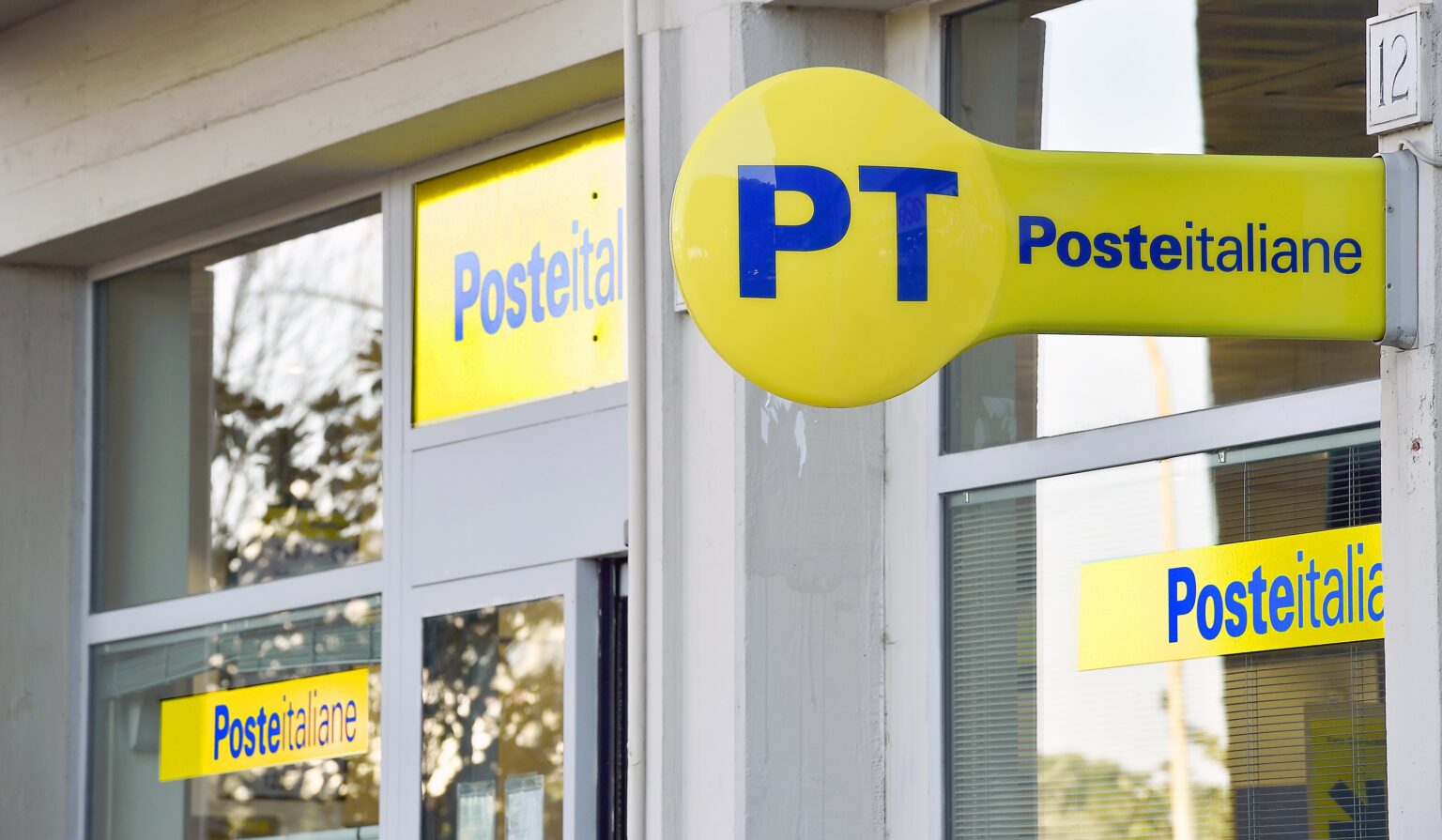 Poste