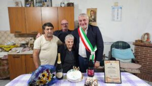 Petina festeggia i 100 anni di Maria D’Elia