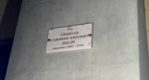 Castelnuovo piazza Carmine Antonio Baldi