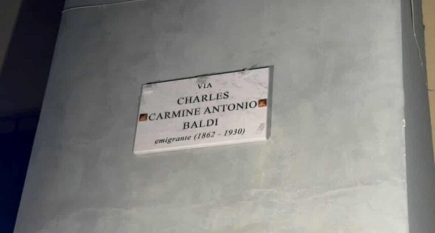 Castelnuovo piazza Carmine Antonio Baldi