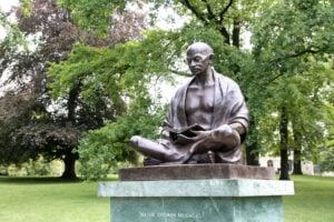 Ghandi
