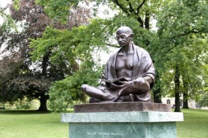 Ghandi