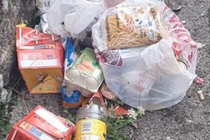 Teggiano, abbandono rifiuti