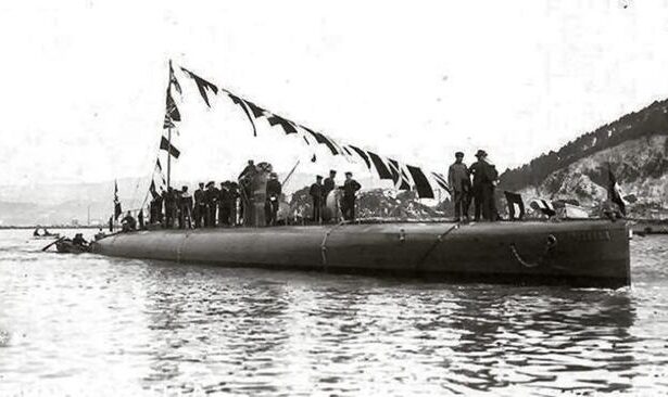 Sommergibile Velella
