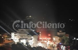 Roccadaspide, incendio ospedale