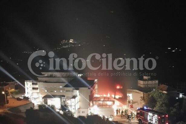 Roccadaspide, incendio ospedale