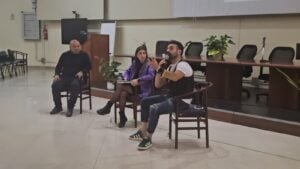 Sant’Arsenio, don Roberto Faccenda presenta “A(r)marsi con cinque ciottoli”: quando la fede diventa forza per affrontare la vita