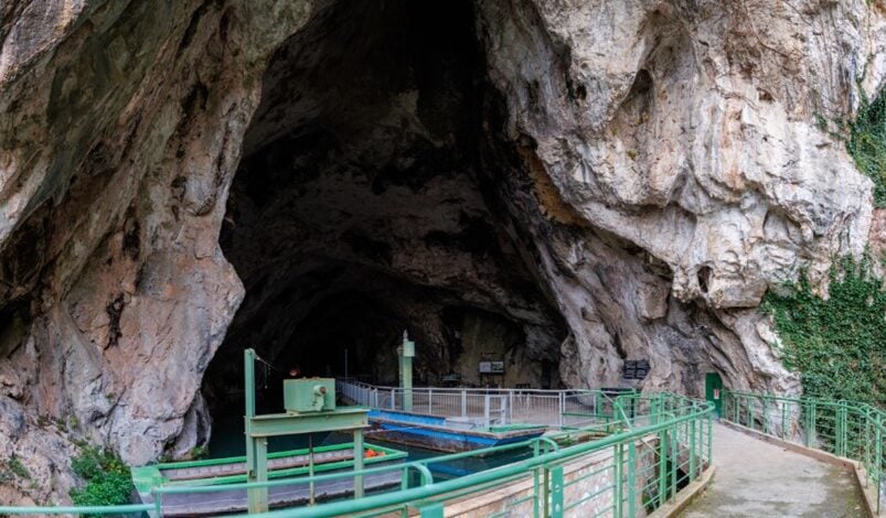 Grotte Pertosa-Auletta