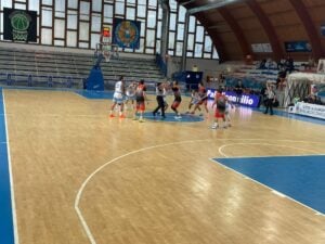 Basket: la Polisportiva Basket Agropoli torna alla vittoria al “Pala Di Concilio” con il successo su Cercola (76-67)