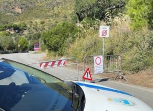 Camerota: la minoranza segnala un errore nell’ordinanza sulla frana e chiede subito un trasporto scolastico sostitutivo