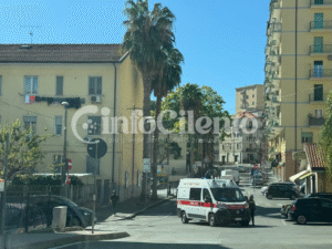 Agropoli, paura in centro: investita ausiliare del traffico