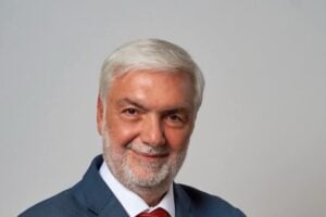 Nicola Campanile candidato di PER alla Regione Campania