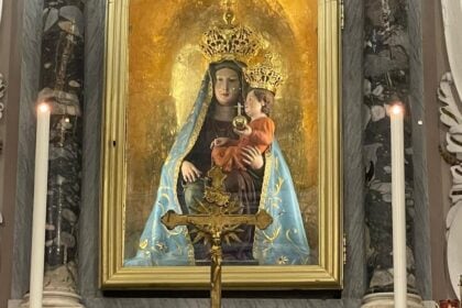 Madonna Gelbison