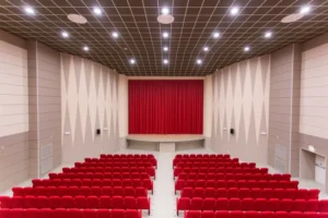Sapri: punta ad affidare la gestione della sala cinematografica “Cine-Teatro Ferrari”
