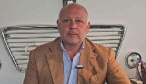 Polla, il consigliere Curcio lascia la maggioranza Loviso: “Mancanza di coesione e scelte individuali”