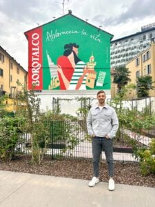L’ebolitano Stefano Marra firma la nuova immagine di “Borotalco” e un murales nel cuore di Milano