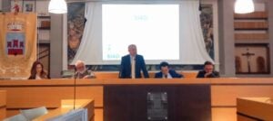 Agropoli: polemica tra Comune e Confesercenti sul SIAD e gli eventi natalizi