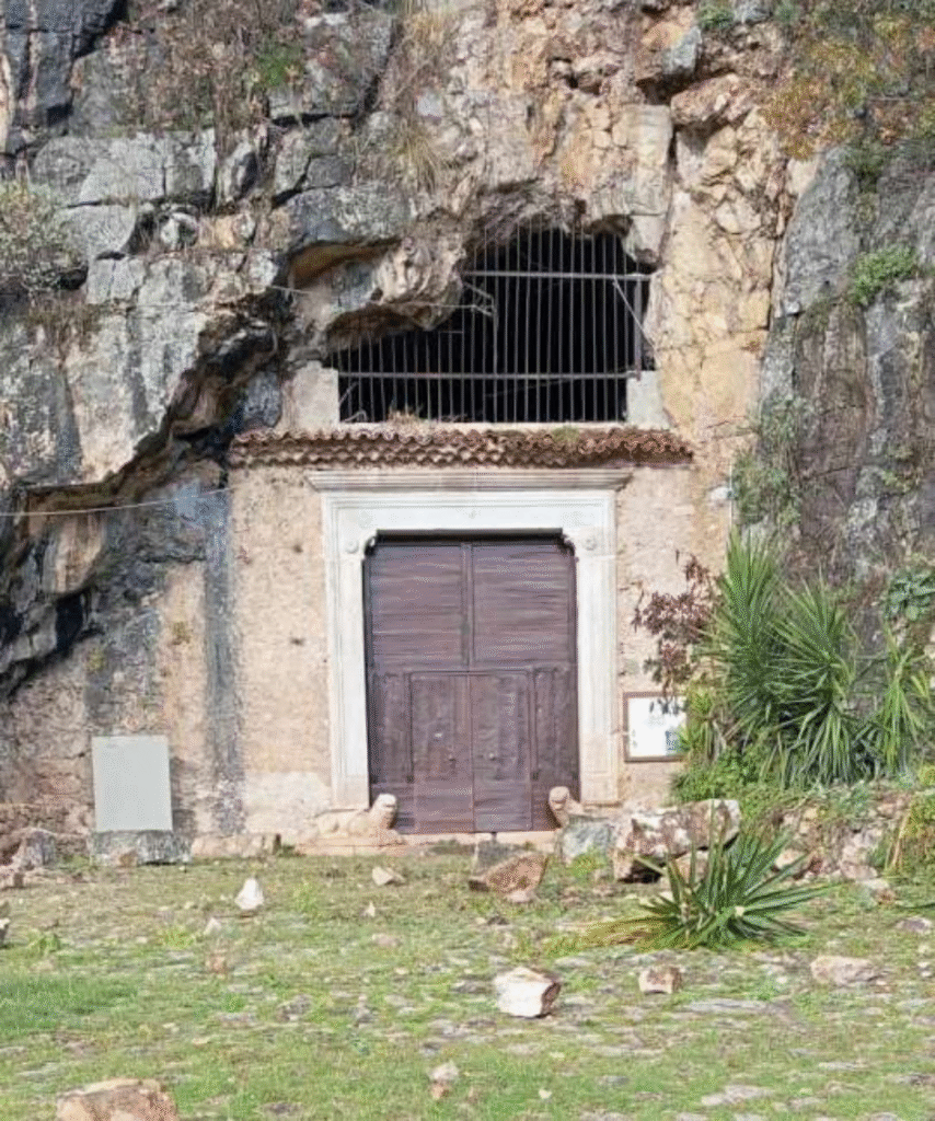 Crollo massi San Michele
