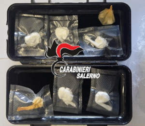 Salerno, trovato con cocaina e crack: arrestato