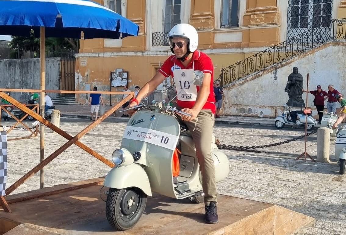 Vespa Club