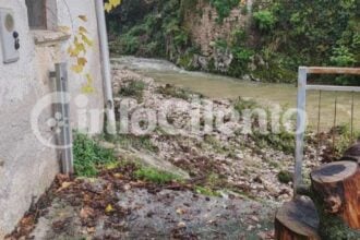 Piaggine, rubato cancello