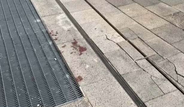 Salerno, sangue marciapiede