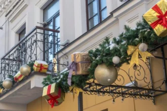 Decorazioni natalizie, balconi
