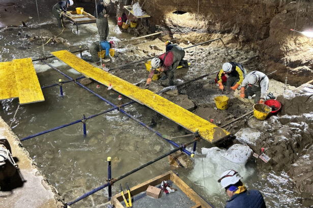 Grotte Pertosa-Auletta