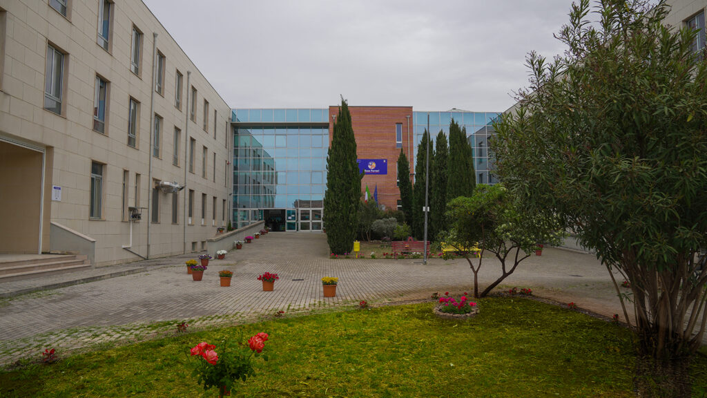Istituto Ferrari, Battipaglia
