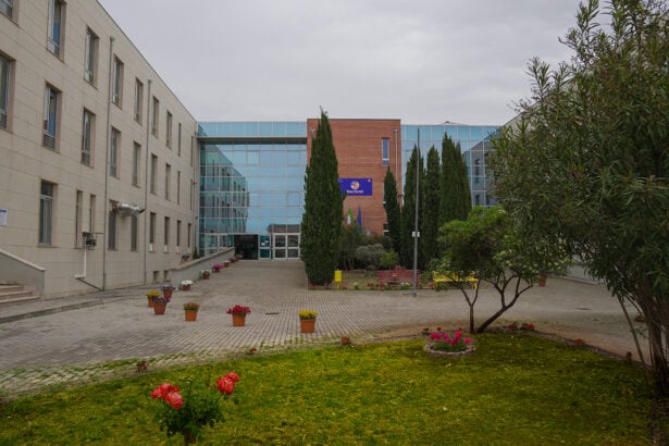 Istituto Ferrari, Battipaglia