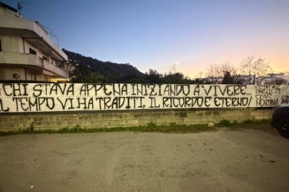 Striscione curva sud Santa Maria