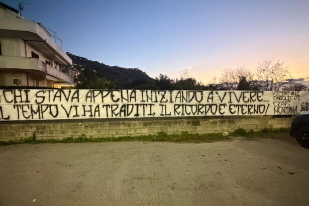 Striscione curva sud Santa Maria