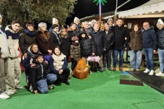 Balconi e corti addobbate