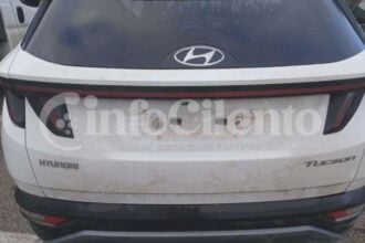 Macchina con targa rubata