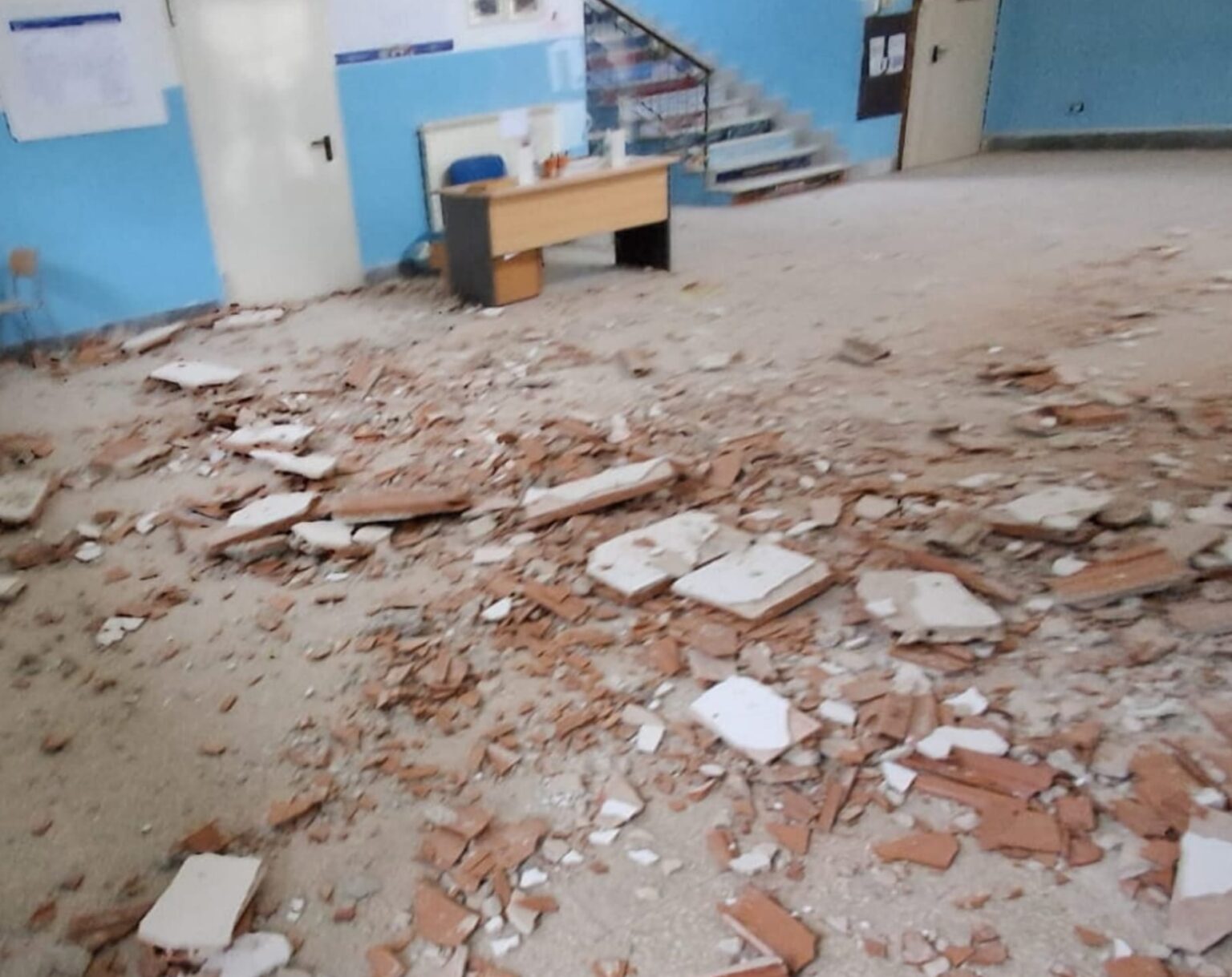 Sant'Angelo a Fasanella, crollo parziale scuola