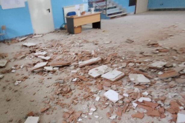 Sant'Angelo a Fasanella, crollo parziale scuola