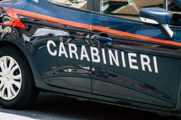 Carabinieri auto