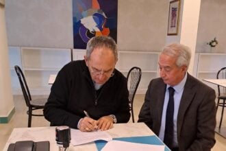 Vescovo De Luca e Vittorio Esposito